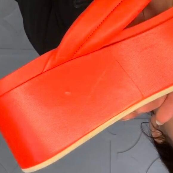 UNLACE Toe Strap Sandals In Red Size Euro 40 / US 10 New in Box MSRP $317 - Picture 15 of 15